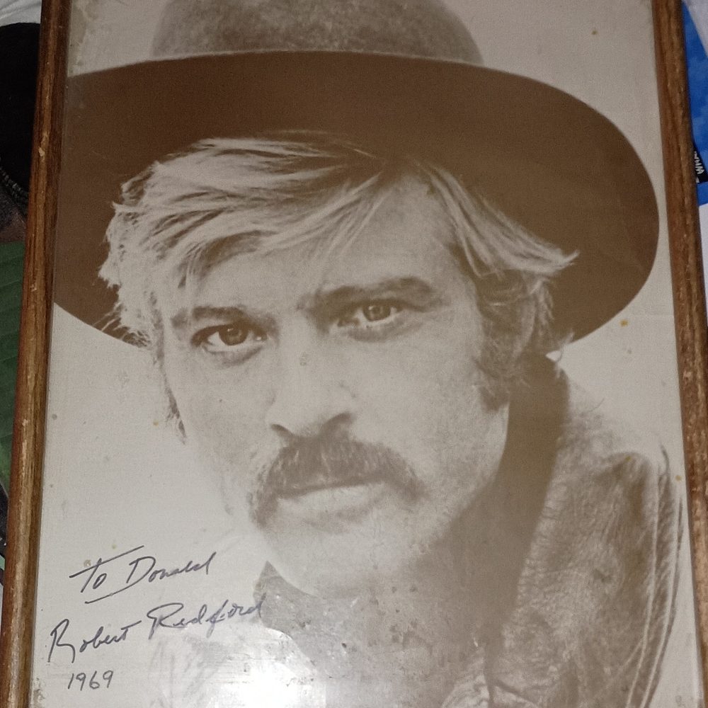 ROBERT REDFORD ~ "THE SUNDANCE KID" (1969 autographed picture